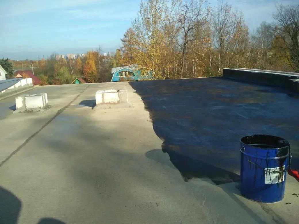 Плоская бетонная кровля загородного дома в Сестрорецке до наплавления кровельного ковра